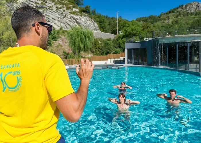 Friends 10p 5bdrms Aircon Campsite Castellane